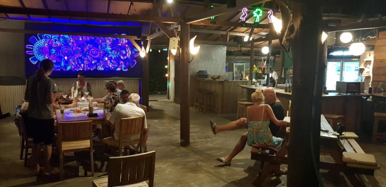 Adeng-Adeng Bungalows Gili Meno Esterno foto